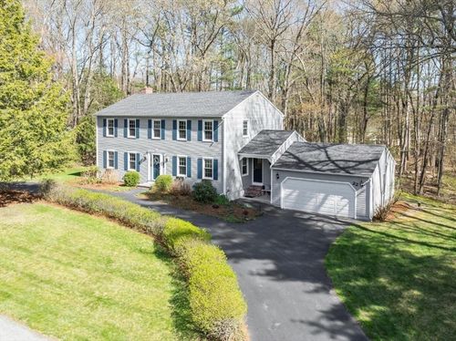 22 Phillips Dr, Westford, MA, 01886-3409 | Card Image