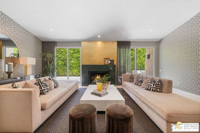 3708 E Bogert Trl, Condo with 2 bedrooms, 3 bathrooms and 2 parking in Palm Springs CA | Image 15