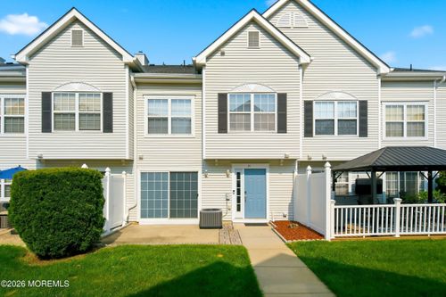 51 Winged Foot Ct, Howell, NJ, 07731-5017 | Card Image