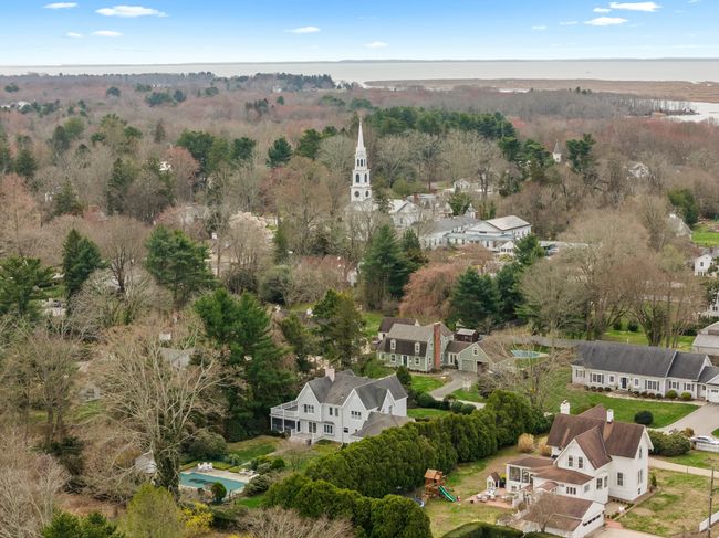 Welcome homeT to a walkable village. The Lieutenant River meanders through Old Lyme village. This home is NOT in a flood zone. | Image 36
