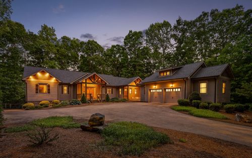 55 Mountain Farm Rd, Signal Mountain, TN, 37377-7543 | Card Image