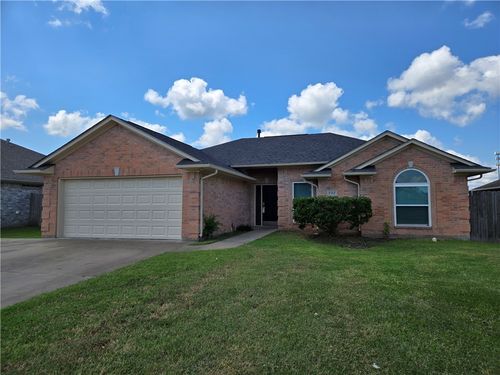 202 Pronghorn Loop, College Station, TX, 77845-4308 | Card Image