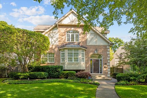 635 Melrose Ave, Kenilworth, IL, 60043-1037 | Card Image