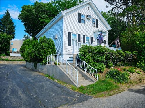 55 Lexington Ave, North Providence, RI, 02904-4413 | Card Image