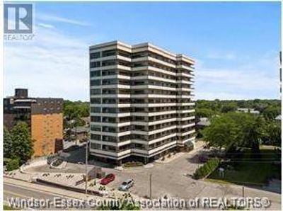 905 - 5151 Riverside Dr E, Condo with 3 bedrooms, 2 bathrooms and null parking in Windsor ON | Image 1