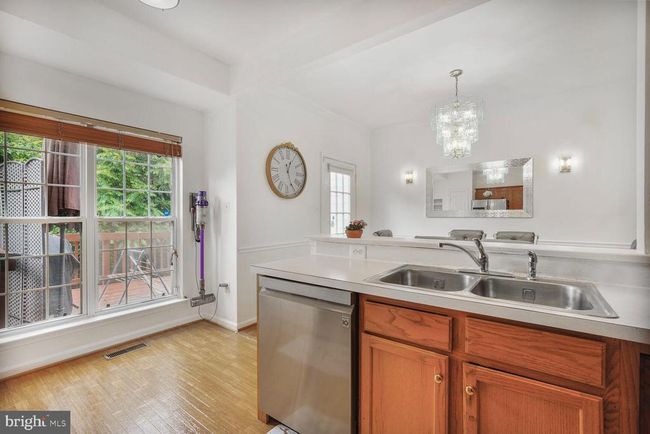 3255 Gina Pl, Townhouse with 4 bedrooms, 4 bathrooms and null parking in WOODBRIDGE VA | Image 9