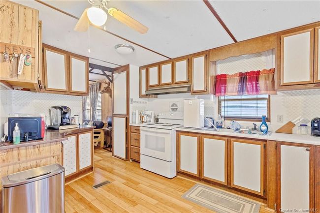 394 Louisiana Dr, House other with 2 bedrooms, 1 bathrooms and null parking in Gueydan LA | Image 9