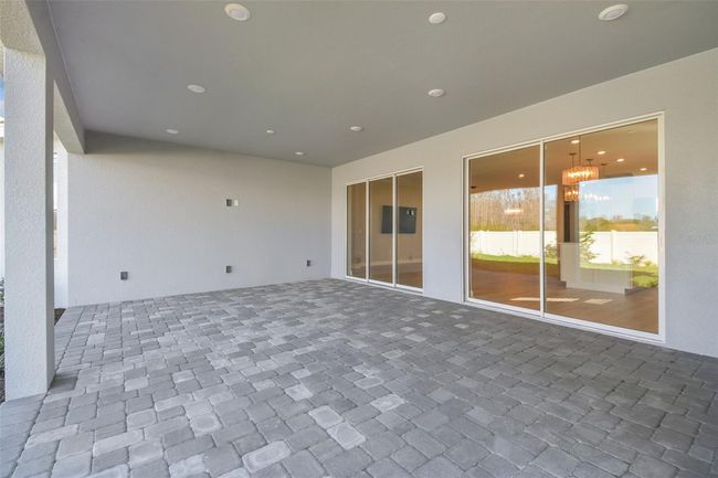 29647 Cassino Ct, House other with 3 bedrooms, 3 bathrooms and null parking in WESLEY CHAPEL FL | Image 16