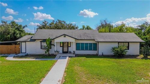 402 S Main St, Donna, TX, 78537-3232 | Card Image