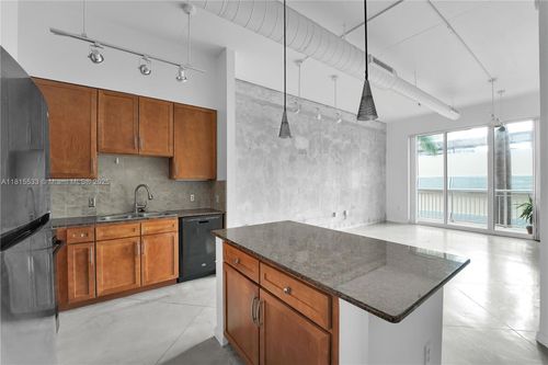 apt-2305-2001 Biscayne Blvd, Miami, FL, 33137-5018 | Card Image