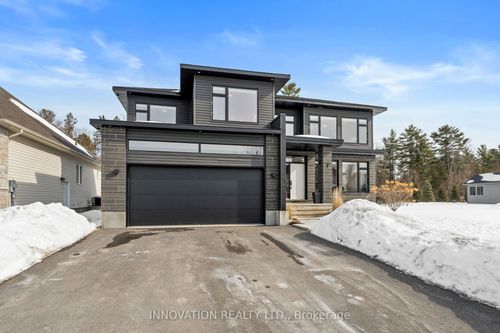 195 Charlies Lane, Carp - Huntley Ward, ON, K0A1L0 | Card Image