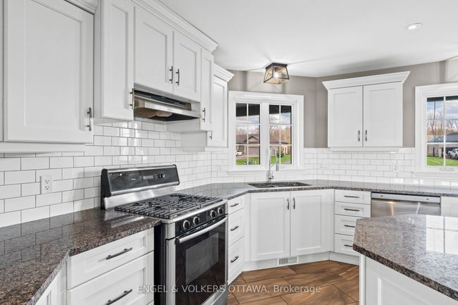 5567 Lombardy Dr, House other with 4 bedrooms, 3 bathrooms and 10 parking in Osgoode ON | Image 7
