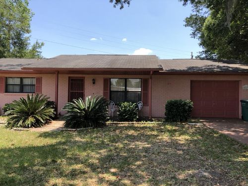 519 Ne 3rd St, Chiefland, FL, 32626-1241 | Card Image