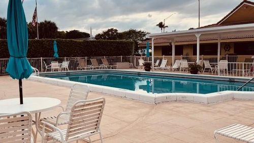 142-2601 Ne 14th Street Cswy, Pompano Beach, FL, 33062-8300 | Card Image