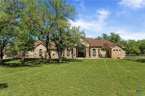 1297 Mission Trl, Salado, TX, 76571-5366 | Card Image