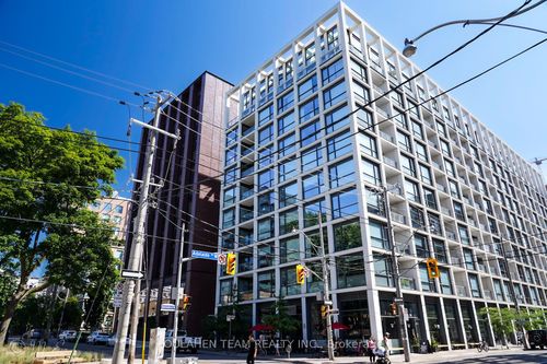 724-39 Brant St, Toronto, ON, M5V0M8 | Card Image