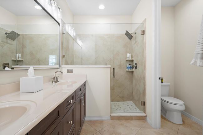 524 Sw Glen Crest Way, Condo with 3 bedrooms, 3 bathrooms and null parking in Stuart FL | Image 26