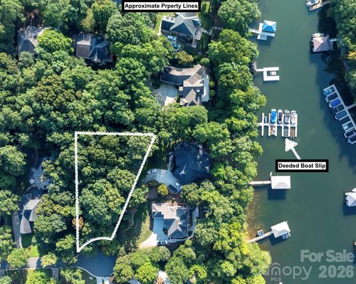 121-00 Hawkes Bay Ct, Denver, NC, 28037 | Card Image