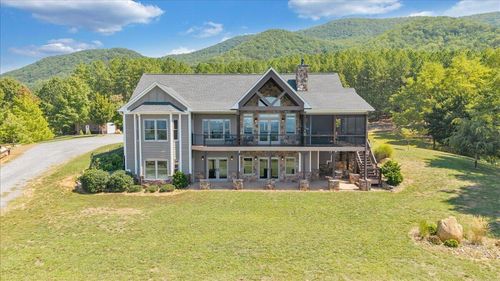 890 Blain Rd, Buchanan, VA, 24066-4511 | Card Image