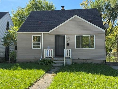 19119 Tireman St, Detroit, MI, 48228-3333 | Card Image