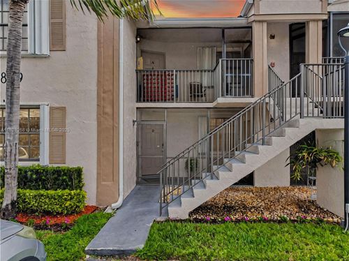 889b-889 Hamilton Dr, Homestead, FL, 33034-2665 | Card Image