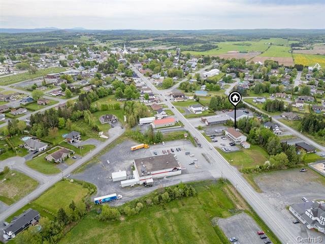 Commercial Sale in Saint-Éphrem-de-Beauce 5