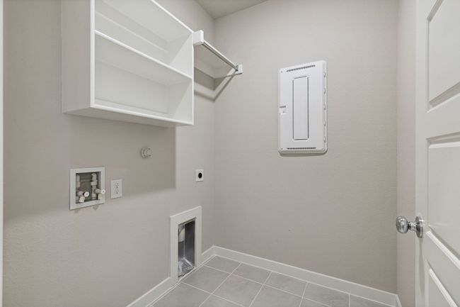 316 Bendecido Loop, House other with 4 bedrooms, 3 bathrooms and null parking in Elgin TX | Image 25