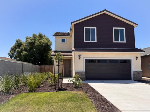 454 W Windsor Ave, Clovis, CA, 93612-7618 | Card Image