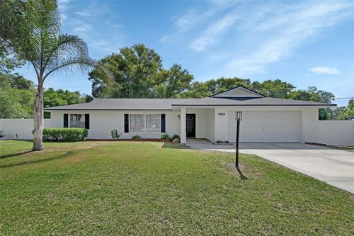 1939 Wallace Ct, Deland, FL, 32720-2321 | Card Image