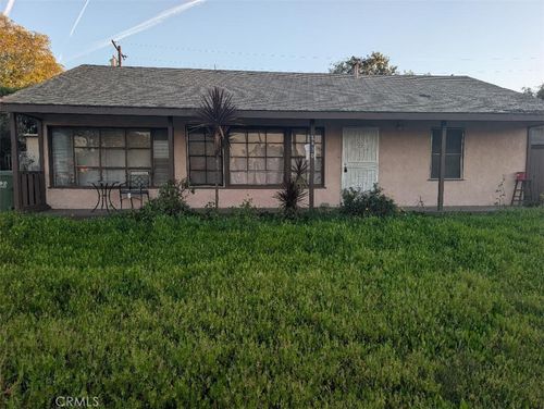 2430 W Bennett, Compton, CA, 90220 | Card Image