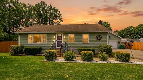 405 New Ludlow Rd, Chicopee, MA, 01020 | Card Image