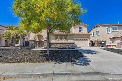 1107 Donatello Way, House other with 4 bedrooms, 3 bathrooms and 3 parking in Oakley CA | Image 1