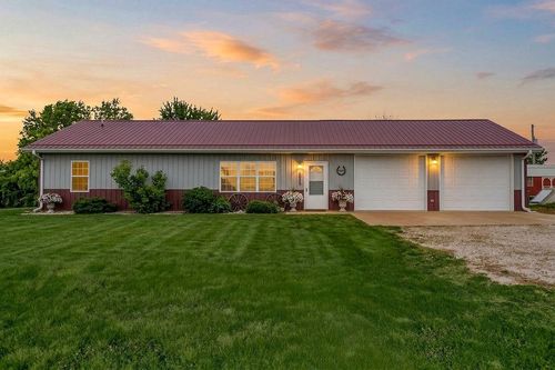 4395 Weaver School Rd, Odessa, MO, 64076-5289 | Card Image