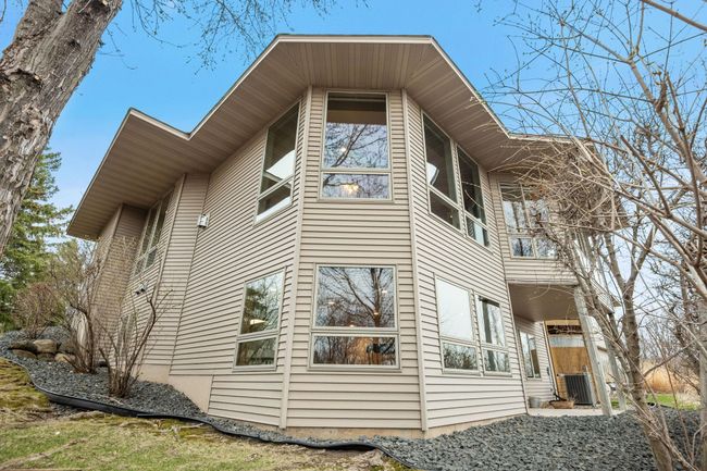 33 Summit Vw, Townhouse with 3 bedrooms, 3 bathrooms and null parking in North Oaks MN | Image 4