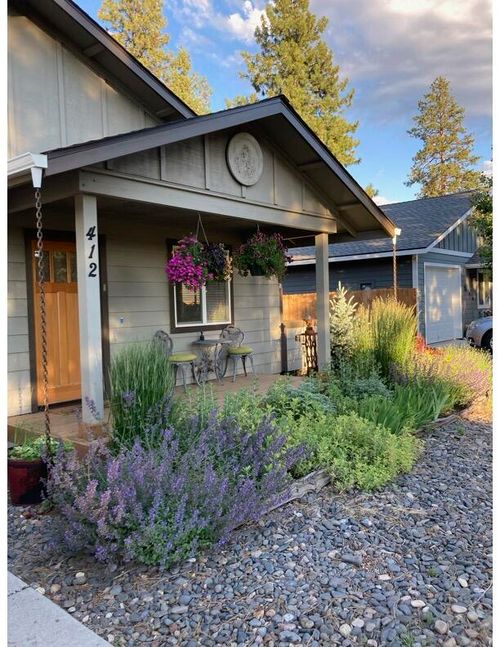 412 N Desert Rose Loop, Sisters, OR, 97759-2614 | Card Image
