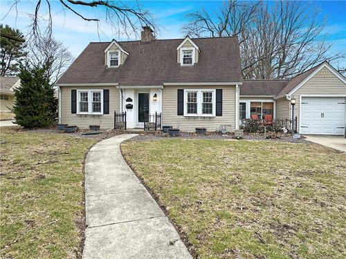 22 Elm Rdg, Mattoon, IL, 61938-5435 | Card Image