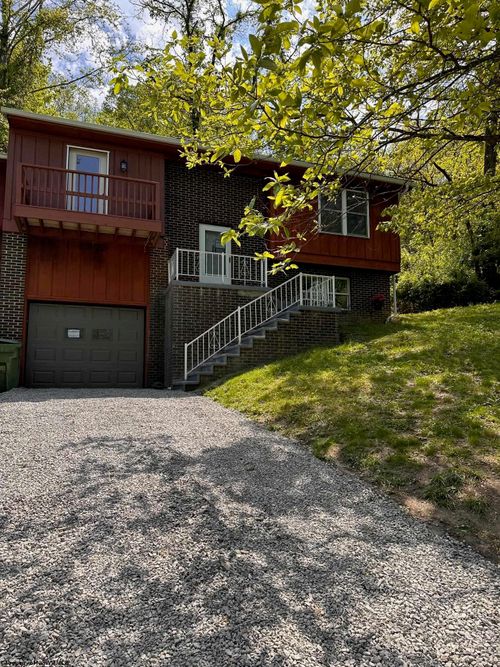 1046 White Avenue, Morgantown, WV, 26505 | Card Image