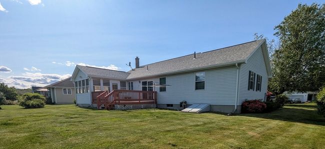 1 - 17 Tucker Ln, Condo with 3 bedrooms, 2 bathrooms and 3 parking in Belchertown MA | Image 33