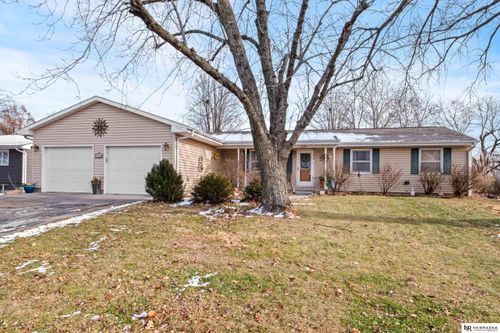 2329 Mcconnell Ave, Auburn, NE, 68305-3044 | Card Image