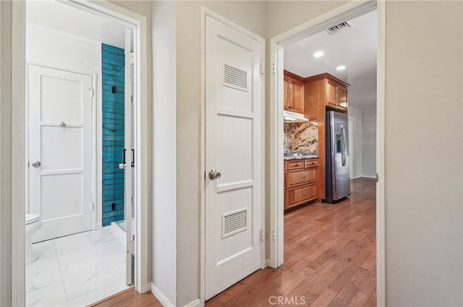 6552 Farralone Ave, House other with 3 bedrooms, 2 bathrooms and 2 parking in Woodland Hills CA | Image 33