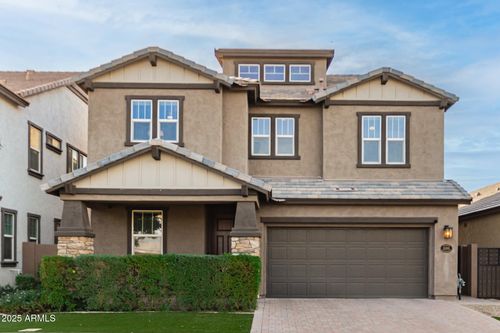 10205 E Nopal Ave, Mesa, AZ, 85209-7940 | Card Image