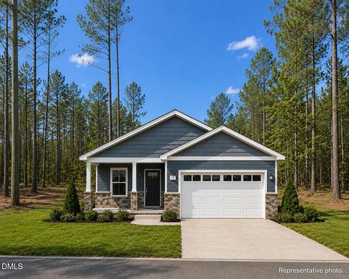 275 Raynor Sands Dr, Dunn, NC, 28334-8028 | Card Image