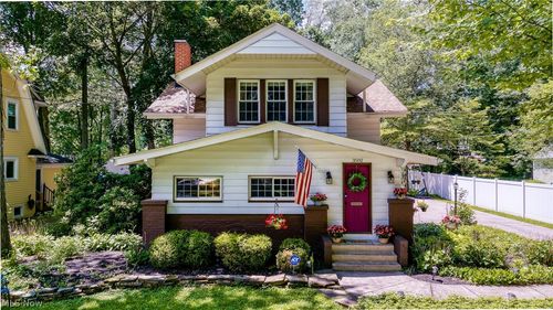 3502 Edgewood Dr, Stow, OH, 44224-3945 | Card Image