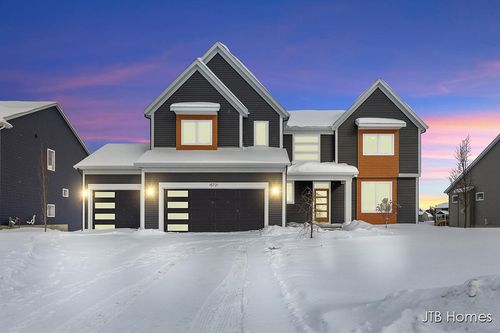 15721 Norwalk Rd, Grand Haven, MI, 49417-7687 | Card Image