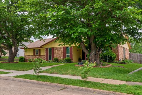 3246 Wichita Dr, Mesquite, TX, 75149-1880 | Card Image