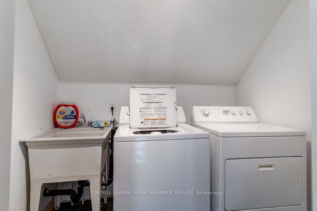 1657 Whiteside Way, House other with 3 bedrooms, 2 bathrooms and 8 parking in Metcalfe ON | Image 41