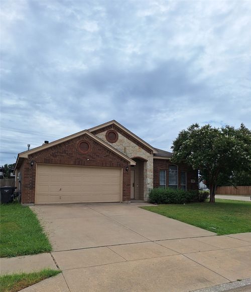 7008 Seton Hall Dr, Fort Worth, TX, 76120-2332 | Card Image