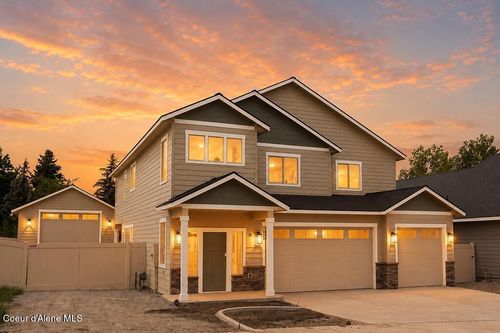 8029 N Pasture View St, Post Falls, ID, 83854-4332 | Card Image