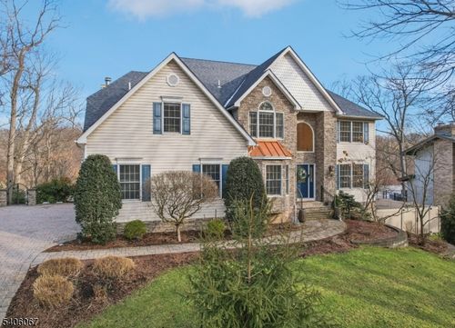 185 Summit Ave, Pompton Lakes, NJ, 07442-1331 | Card Image