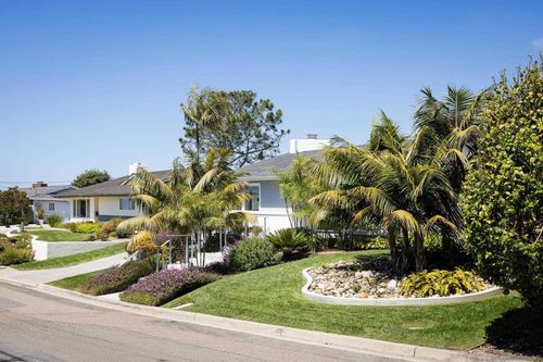 6529 Manana Pl, La Jolla, CA, 92037-6238 | Card Image